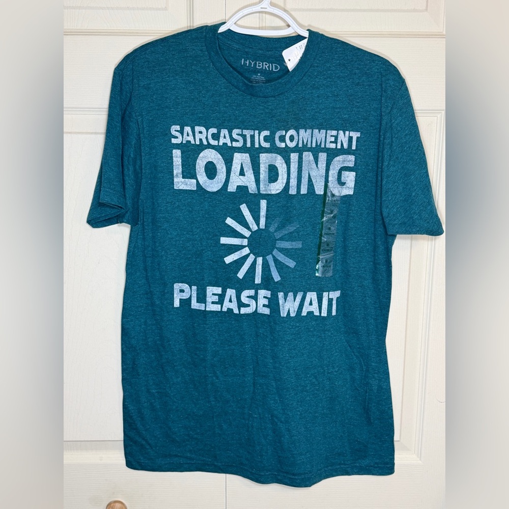 Sold* Hybrid men’s medium Teal Graphic Tee
